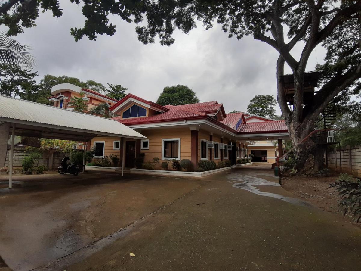 Cecilia'S Inn Puerto Princesa Bagian luar foto